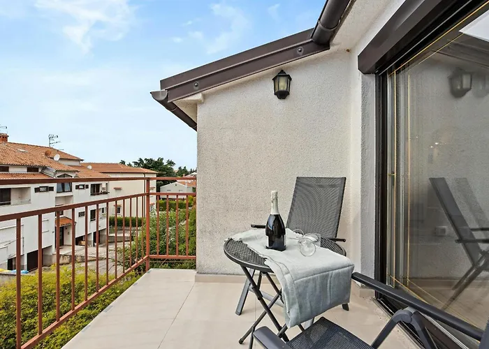 Crogo Casa Elizabeta Пореч