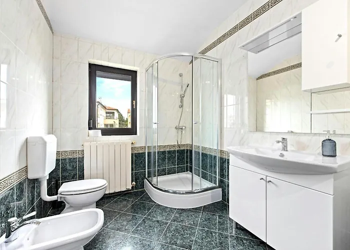 Crogo Casa Elizabeta